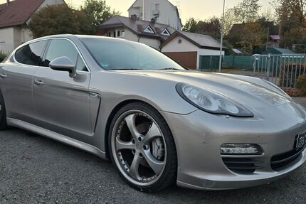 Porsche Panamera 184.000 km 16.999 € Sindelfingen / Stuttgart 71063