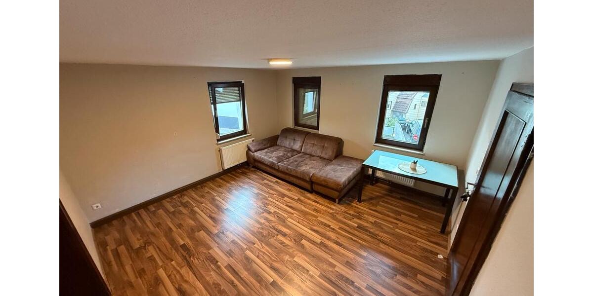 Etagenwohnung Denkendorf - 2.5 Zimmer, 60 m&sup2;, 800&euro; | Angebot:24681250