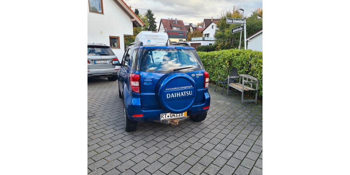 Daihatsu Terios 170.000 km 4.200 &euro; Reutlingen 72766
