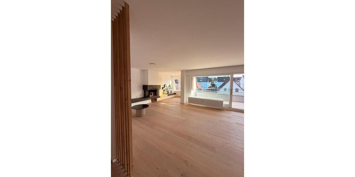 Dachgeschoßwohnung Kornwestheim - 4.5 Zimmer, 110 m&sup2;, 489.000&euro; | Angebot:27607428