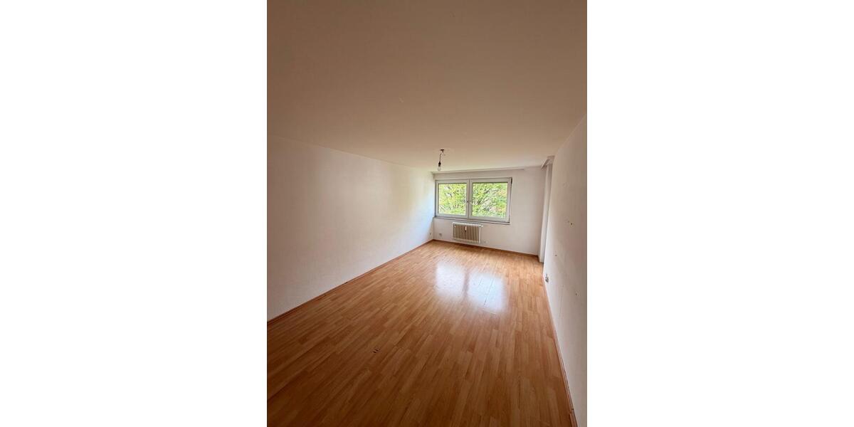 Etagenwohnung Esslingen am Neckar Brühl - 2.5 Zimmer, 53 m&sup2;, 175.000&euro; | Angebot:26381914