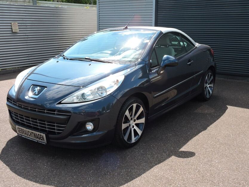 Peugeot 207 166.800 km 2.999 € Altbach 73776