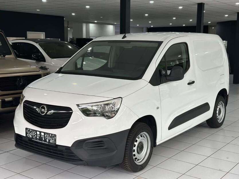 Opel Combo 19.000 km 12.990 € Weil im Schönbuch 71093