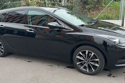 Hyundai i40 83.000 km 10.999 € Ditzingen 71254