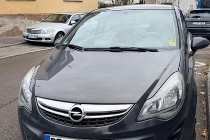 Opel Corsa 129.000 km 3.000 &euro; Stuttgart 70619