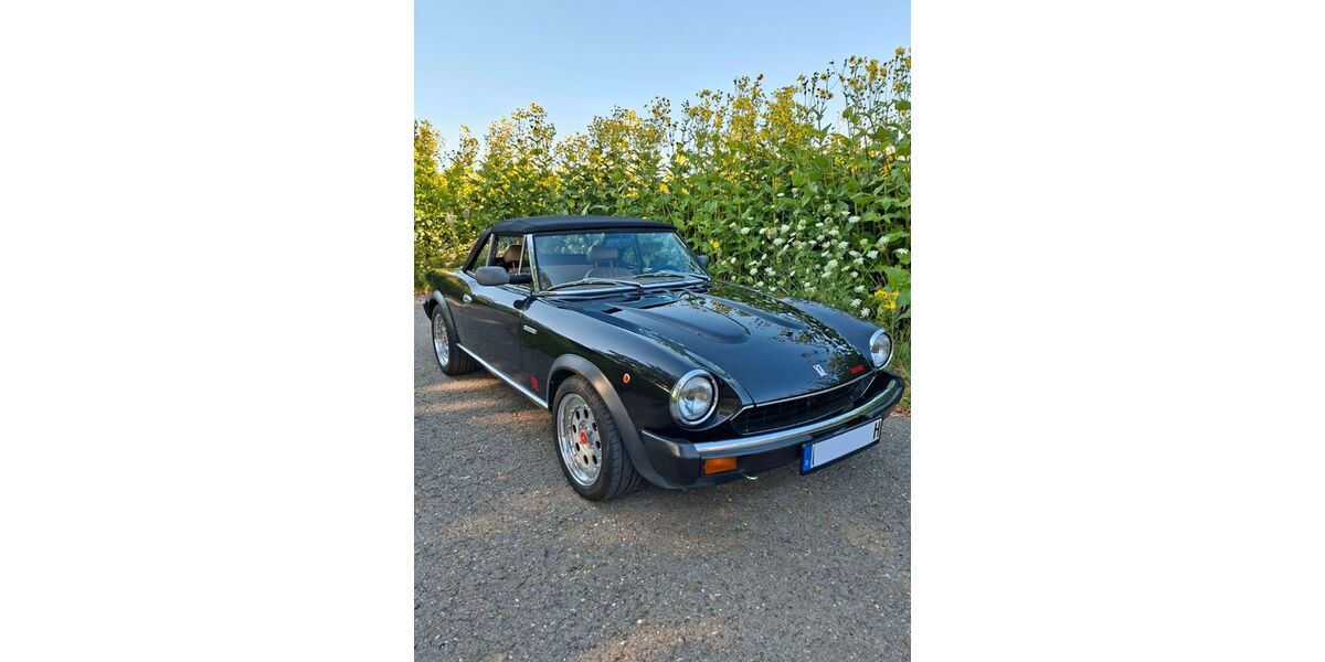 Fiat 124 Spider 89.000 km 24.500 &euro; Fellbach, Württ (Schmiden) 70736