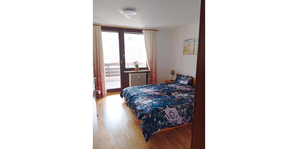 Etagenwohnung Gerlingen - 2.5 Zimmer, 73 m&sup2;, 299.000&euro; | Angebot:25803237