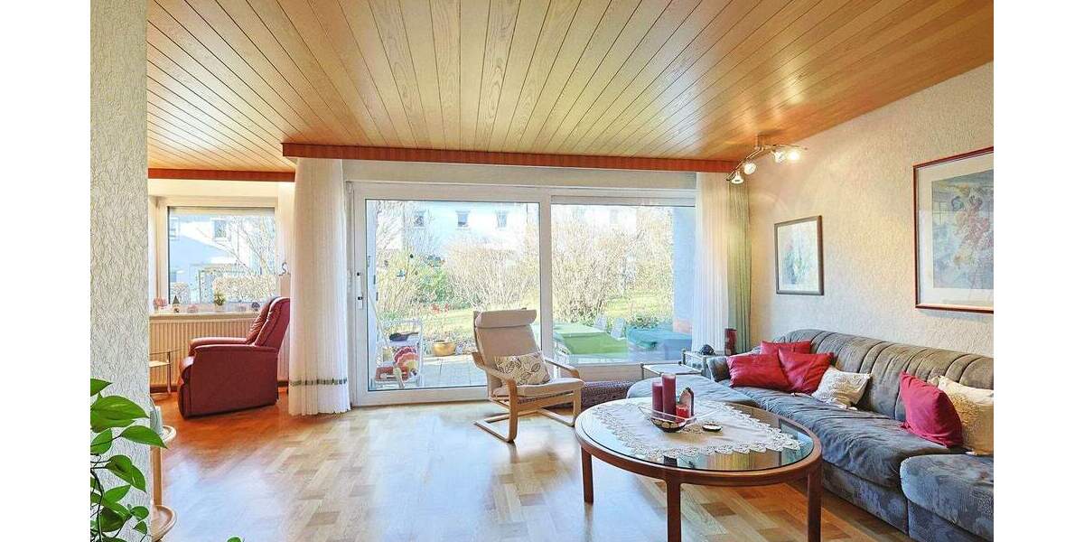 Reihenendhaus Sindelfingen Mitte - 7 Zimmer, 155 m&sup2;, 549.000&euro; | Angebot:25702479