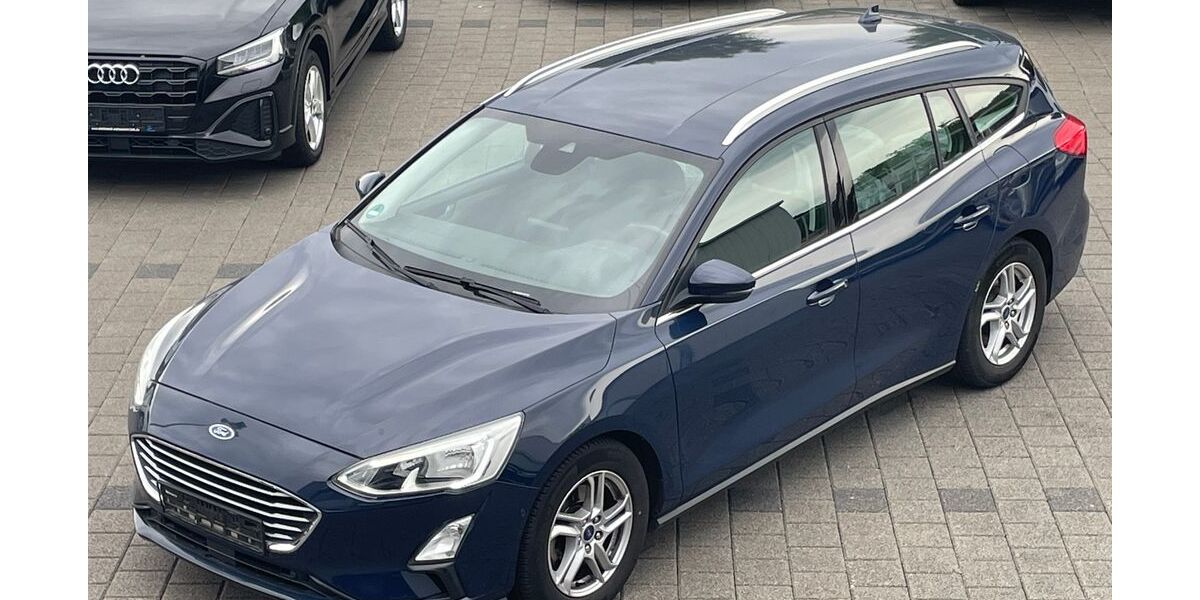 Ford Focus 81.500 km 10.990 &euro; Reutlingen 72770