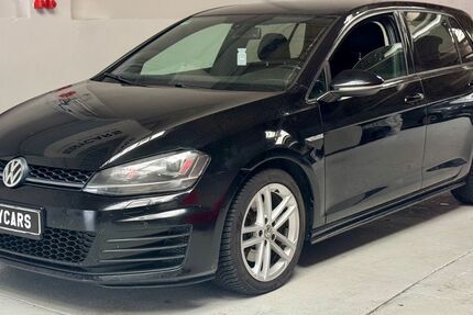 VW Golf 271.000 km 11.490 € Nufringen 71154