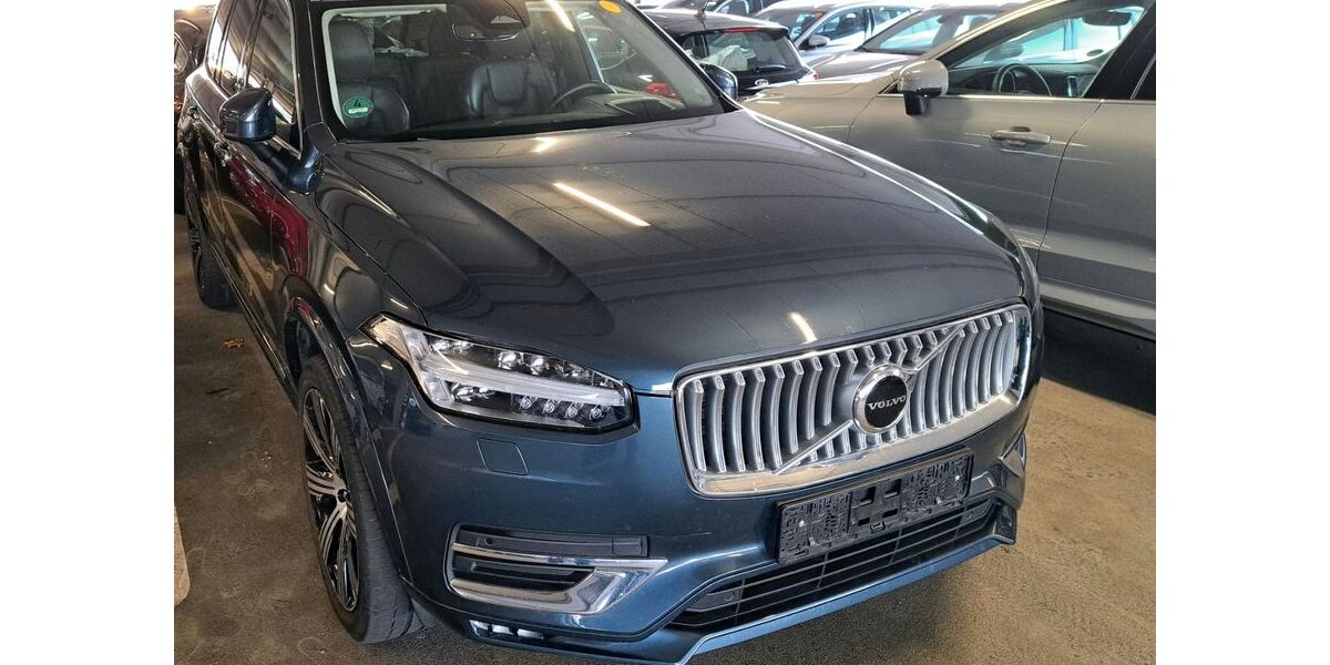 Volvo XC90 125.900 km 42.999 &euro; Esslingen 73732