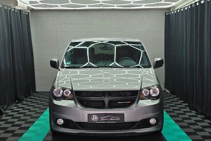 Dodge Grand Caravan 90.500 km 16.497 &euro; Bietigheim-Bissingen 74321