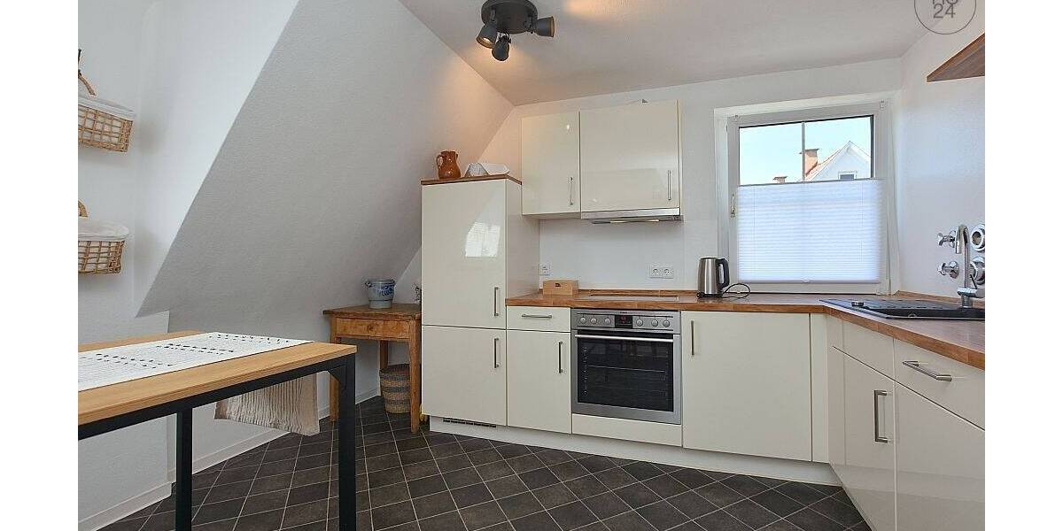 Etagenwohnung Fellbach - 2 Zimmer, 50 m&sup2;, 1.350&euro; | Angebot:23970057