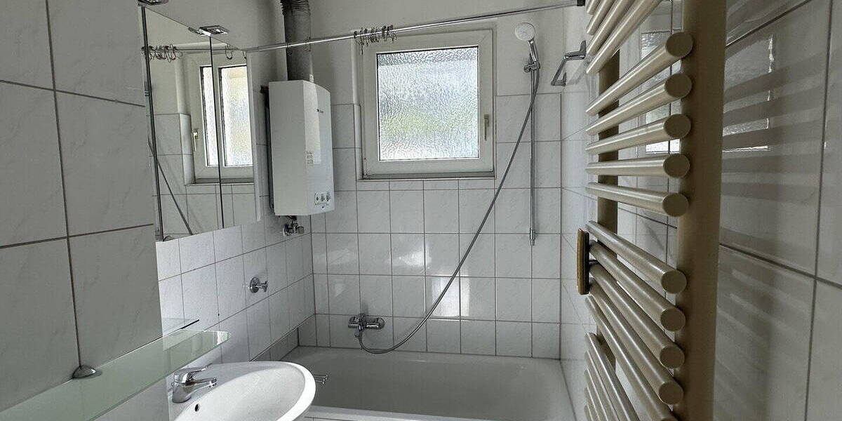 Etagenwohnung Stuttgart Botnang - 4 Zimmer, 110 m&sup2;, 1.590&euro; | Angebot:26511677