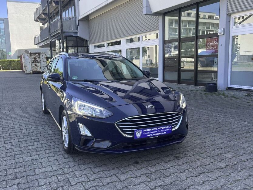 Ford Focus 68.000 km 12.979 € Stuttgart 70567