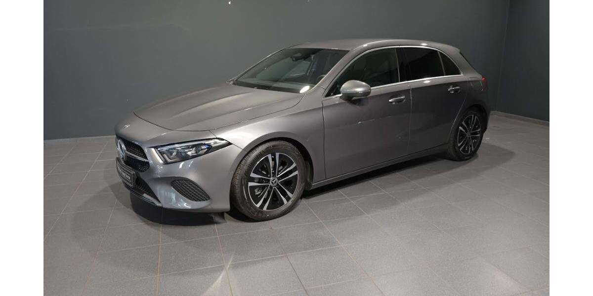 Mercedes-Benz A 180 3.500 km 27.390 &euro; Waiblingen 71332