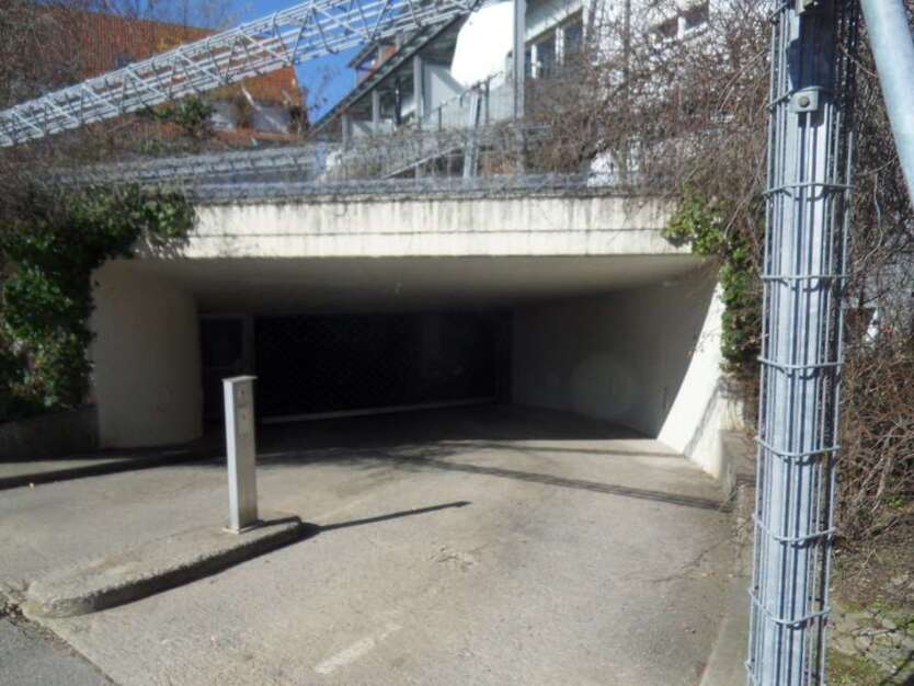 Garage zu verkaufen in Leonberg 16.000 €