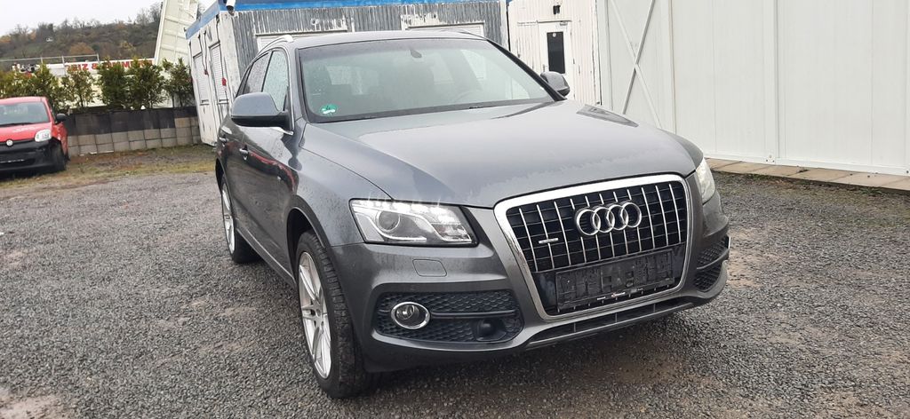 Audi Q5 308.000 km 9.800 &euro; Mühlacker 75417
