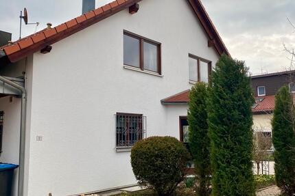 Haus Hildrizhausen - 2 Zimmer, 160 m&sup2;, 670.000&euro; | Angebot:26136534
