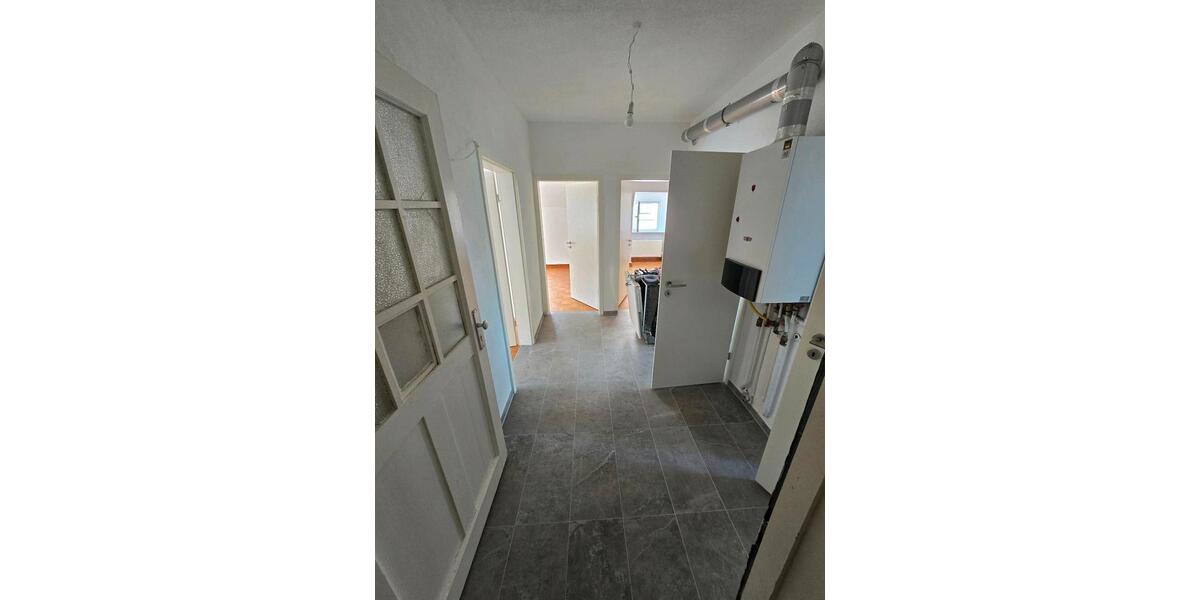 Dachgeschoßwohnung Remseck am Neckar - 3 Zimmer, 67 m&sup2;, 1.150&euro; | Angebot:26423408