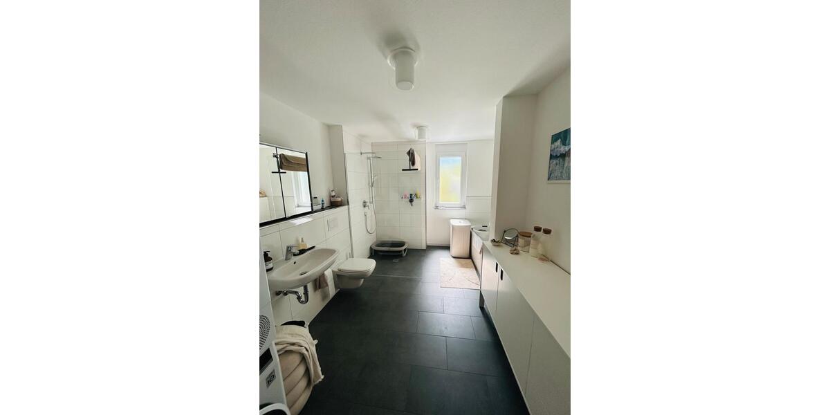 Etagenwohnung Sindelfingen - 3 Zimmer, 92 m&sup2;, 1.480&euro; | Angebot:26395515