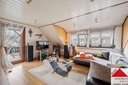 Haus zum Kaufen in Calw 369.000 € 242 m² 8 zimmer