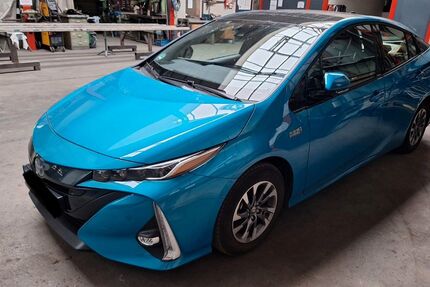Toyota Prius 31.900 km 24.700 &euro; Stuttgart 70197