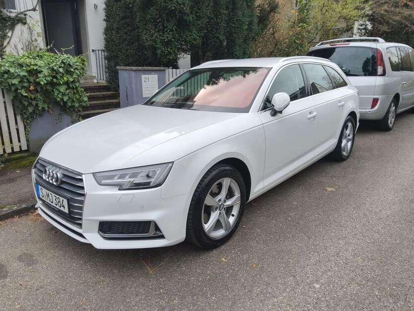Audi A4 67.800 km 25.299 € Stuttgart 70563