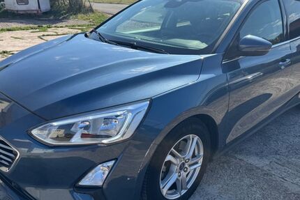 Ford Focus 98.000 km 7.950 € Sindelfingen/Stuttgart 71069