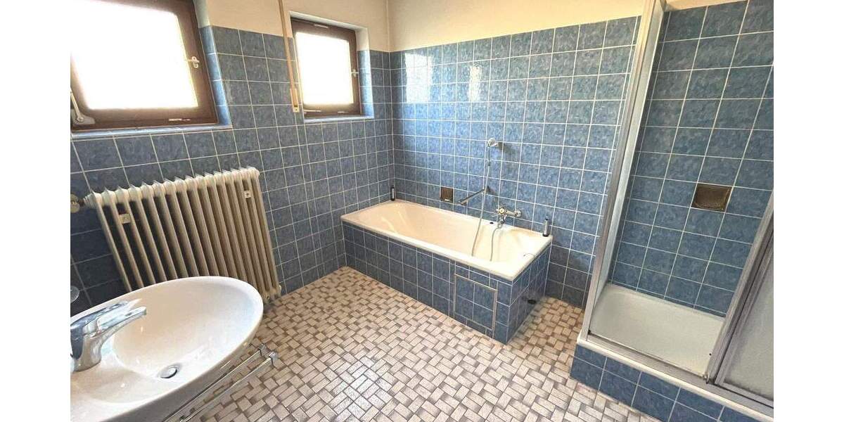 Einfamilienhaus Weil der Stadt Schafhausen - 8 Zimmer, 159 m&sup2;, 460.000&euro; | Angebot:24827090