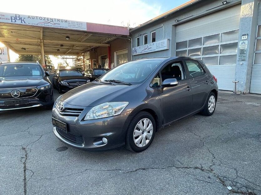 Auris