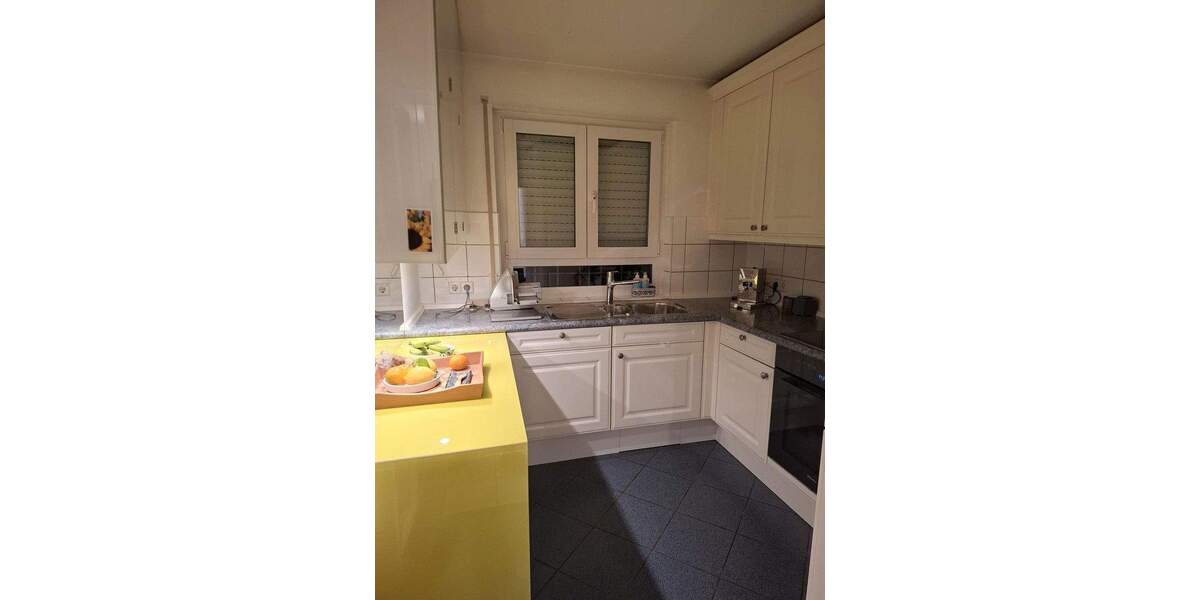 Reihenmittelhaus Stuttgart Heumaden - 5 Zimmer, 135 m&sup2;, 790.000&euro; | Angebot:24557582