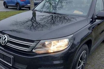 VW Tiguan 166.000 km 8.990 &euro; Pforzheim 75180
