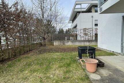 Wohnung Ludwigsburg / Oßweil Oßweil - 3 Zimmer, 86 m&sup2;, 1.390&euro; | Angebot:25567805