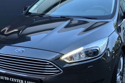 Ford Focus 87.800 km 12.399 &euro; Reutlingen 72766