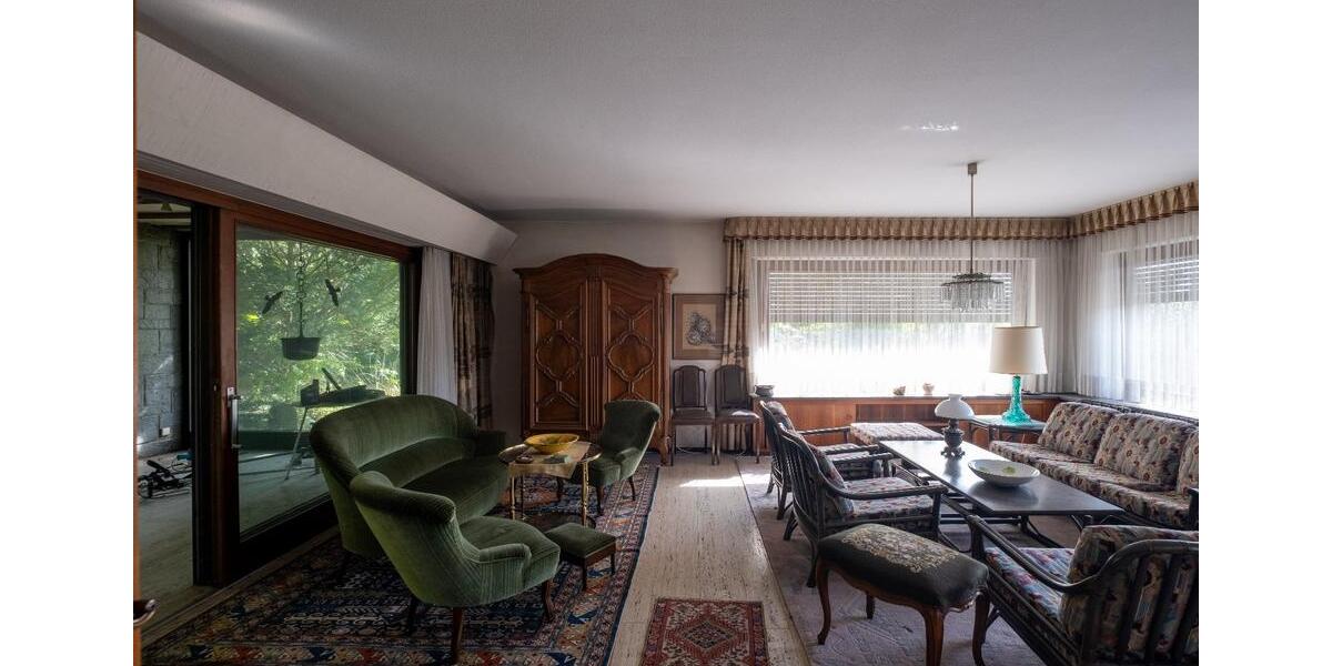 Einfamilienhaus Niefern-Öschelbronn Öschelbronn - 10 Zimmer, 459 m&sup2;, 950.000&euro; | Angebot:26632697