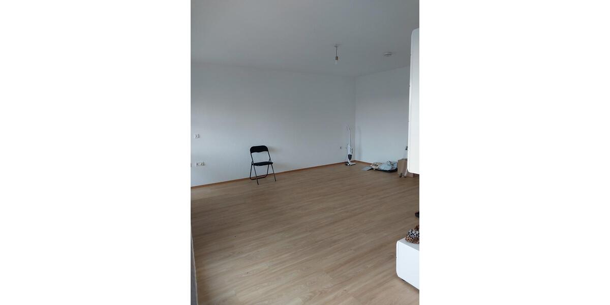 Erdgeschoßwohnung Pforzheim Eutingen - 3.5 Zimmer, 100 m&sup2;, 930&euro; | Angebot:25267176