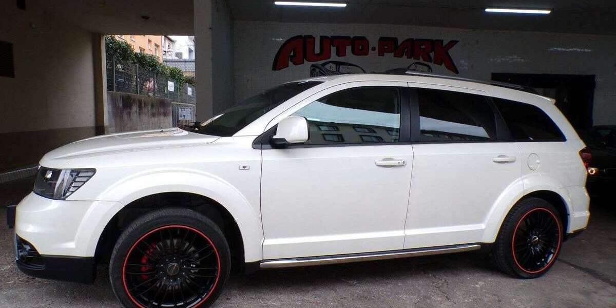 Fiat Freemont 157.000 km 8.990 &euro; Pforzheim 75172