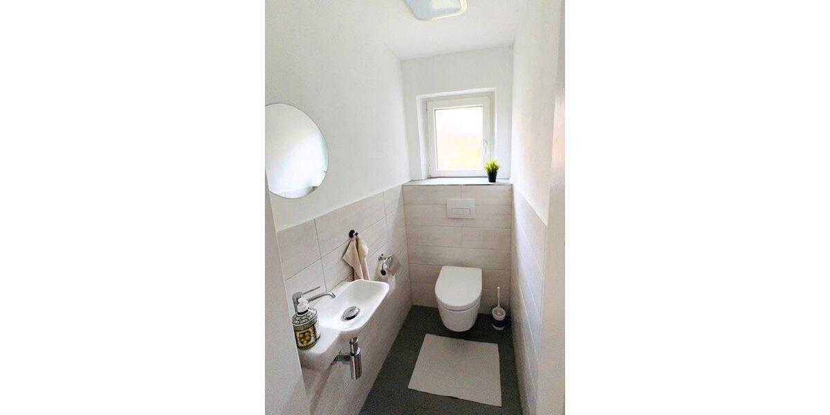 Etagenwohnung Nürtingen - 2.5 Zimmer, 66 m&sup2;, 1.090&euro; | Angebot:26364899