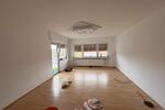 In Meßstetten: Großzügige, renovierte, helle Wohnung zimmer