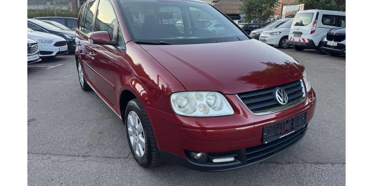 VW Touran 168.000 km 3.798 &euro; Stuttgart 70469