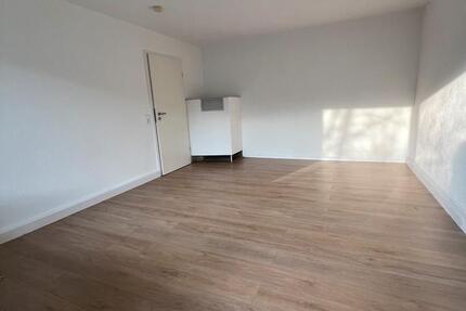 Wohnung Ludwigsburg Hoheneck - 2 Zimmer, 55 m&sup2;, 900&euro; | Angebot:24782752