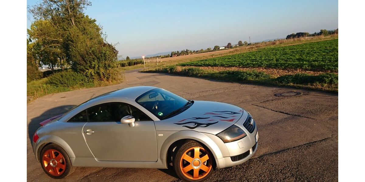 Audi TT 145.500 km 3.333 &euro; Möglingen 71696