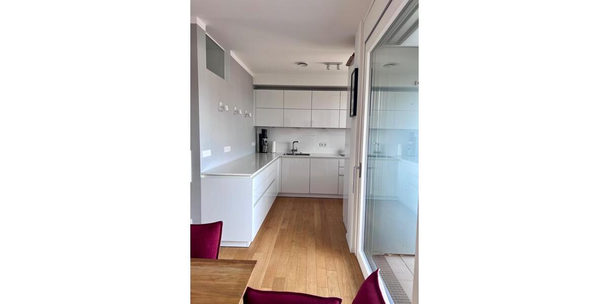 Etagenwohnung Esslingen am Neckar Pliensauvorstadt - 5 Zimmer, 125 m&sup2;, 770.000&euro; | Angebot:25852956