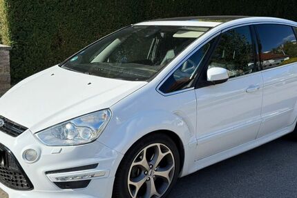 Ford S-Max 81.000 km 10.500 &euro; Ludwigsburg 71642