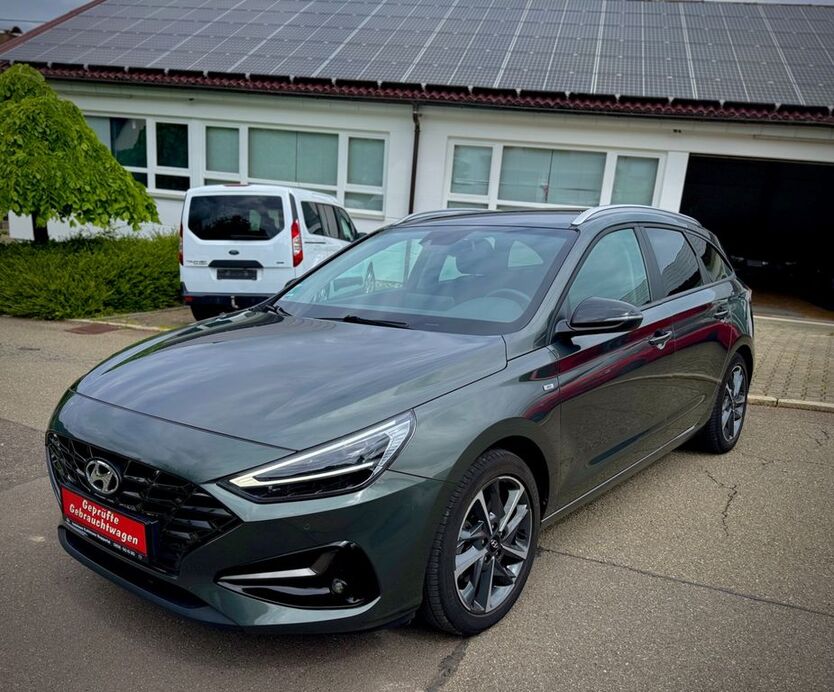 Hyundai i30 111.800 km 16.550 € Metzingen 72555