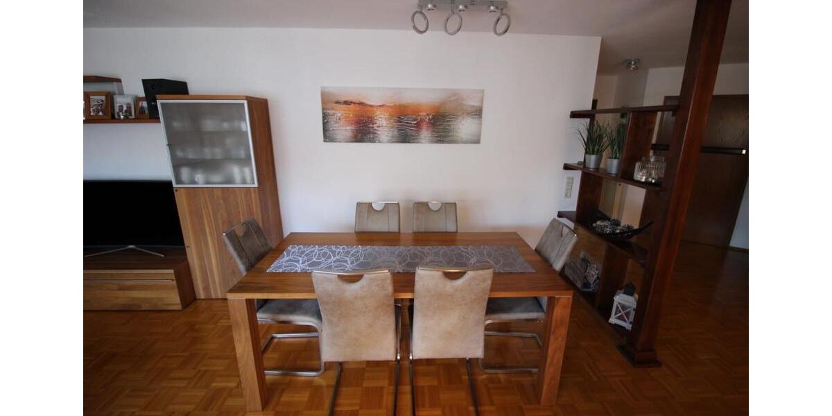 Etagenwohnung Böblingen Dagersheim - 3 Zimmer, 80 m&sup2;, 1.350&euro; | Angebot:26230211