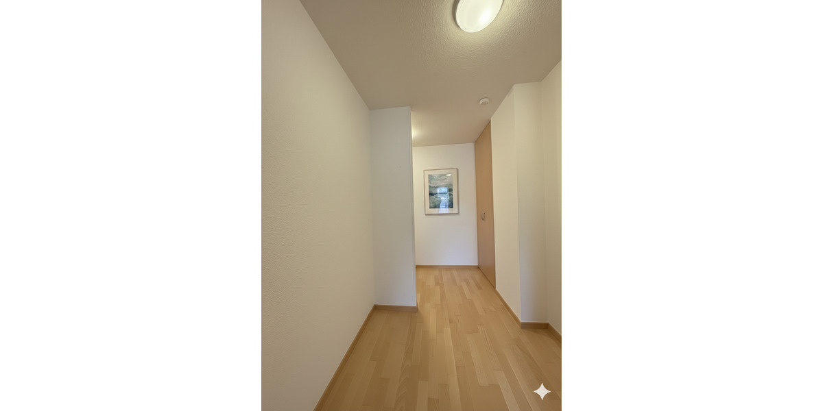Etagenwohnung Sindelfingen Mitte - 2 Zimmer, 87 m&sup2;, 1.400&euro; | Angebot:24775668