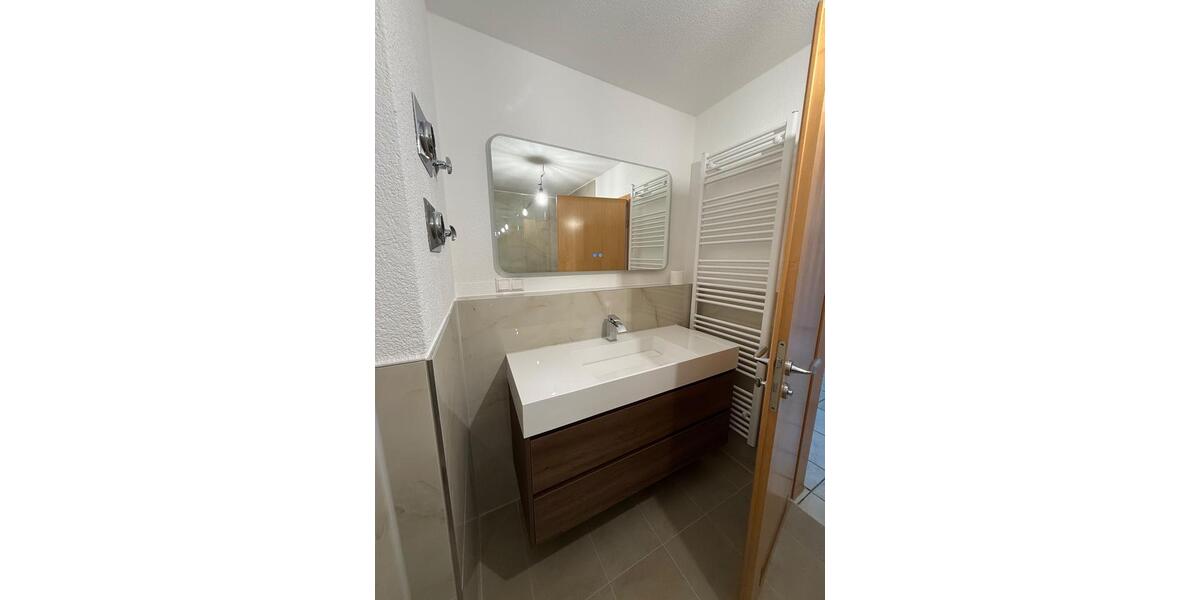 Etagenwohnung Reutlingen Sondelfingen - 3.5 Zimmer, 79 m&sup2;, 1.200&euro; | Angebot:27543998