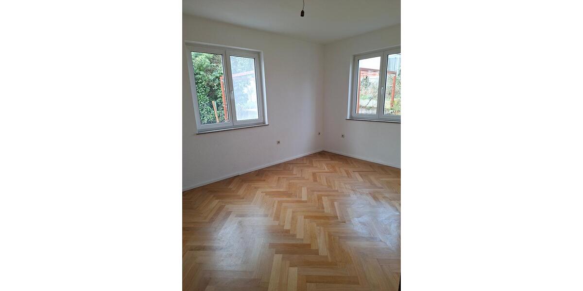 Etagenwohnung Esslingen am Neckar Hegensberg - 3 Zimmer, 74 m&sup2;, 900&euro; | Angebot:25898450